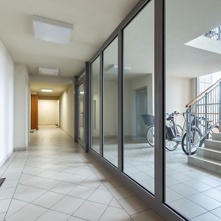 Apartamento Dzielnica XIII Podgórze Kraków by Renters Exterior foto