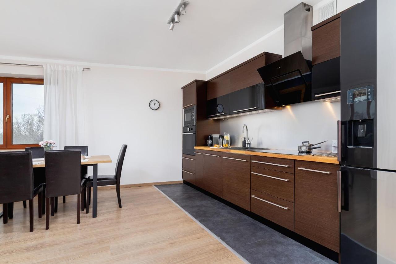 Apartamento Dzielnica XIII Podgórze Kraków by Renters Exterior foto