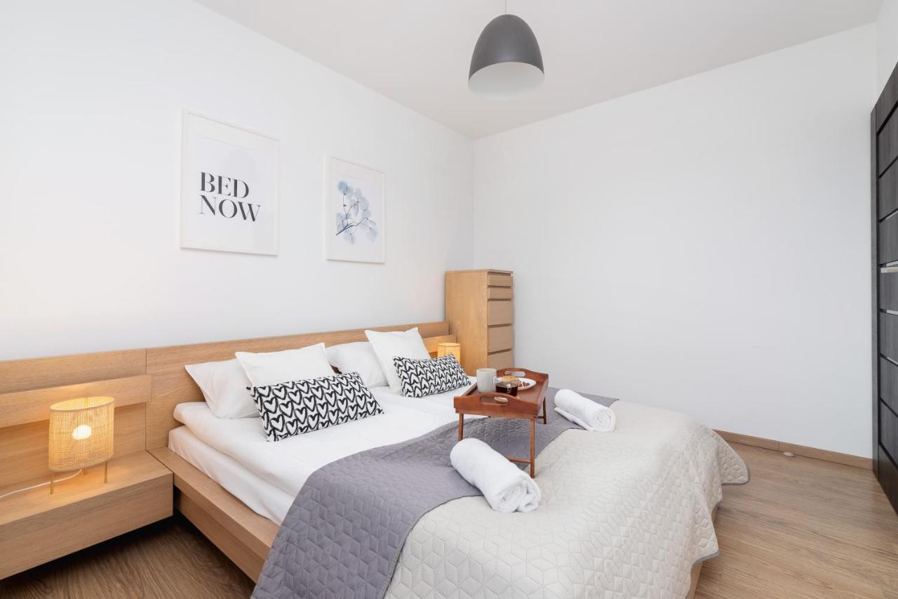 Apartamento Dzielnica XIII Podgórze Kraków by Renters Exterior foto