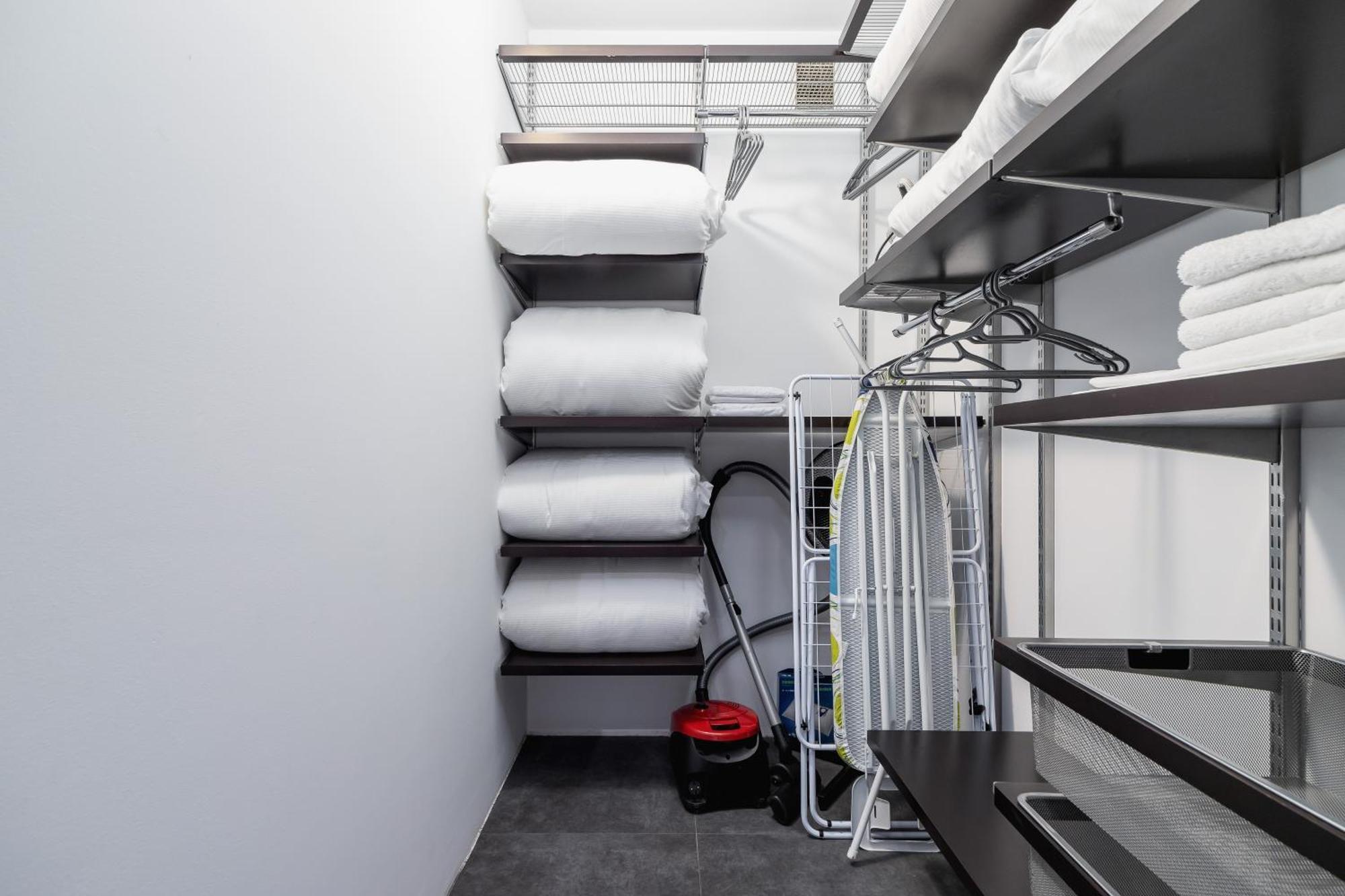 Apartamento Dzielnica XIII Podgórze Kraków by Renters Exterior foto